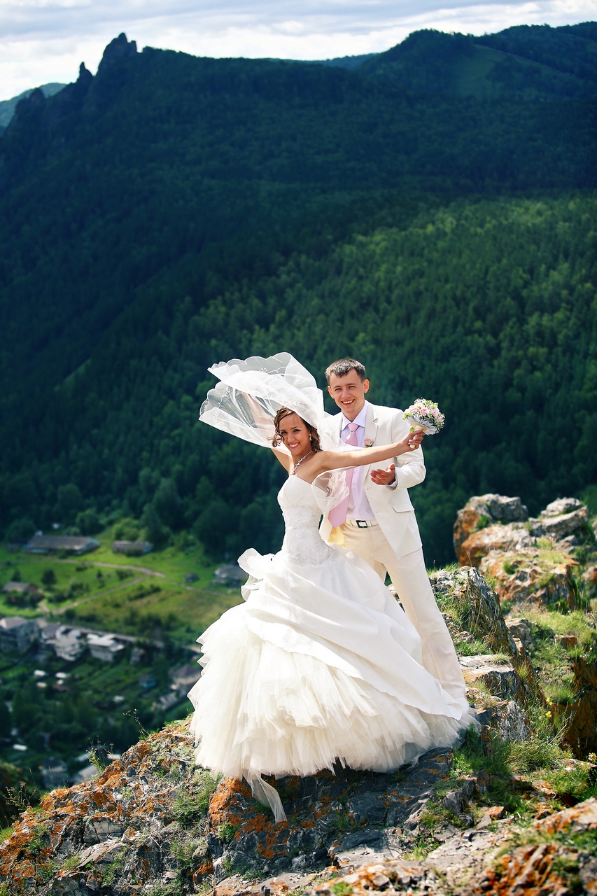 Красивые места для свадебной фотосессии в Красноярске