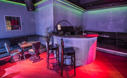 Зал для курящих