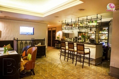 Зал 1 с баром