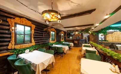 Основной зал