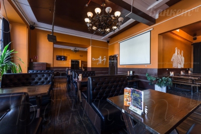 Основной зал