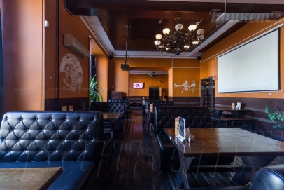 Основной зал