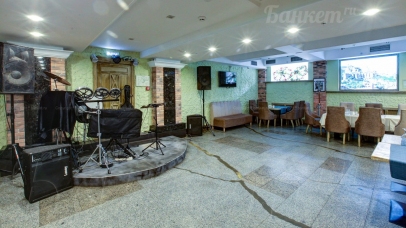 Основной зал