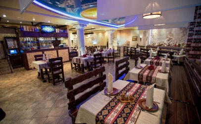 Основной зал