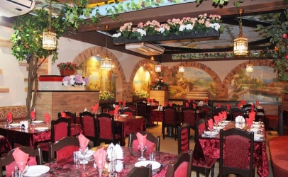 Основной зал