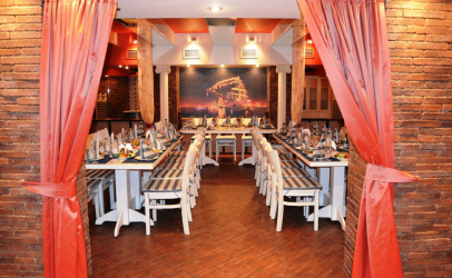 Полосатый зал