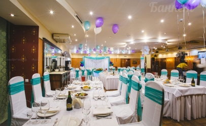 Основной зал