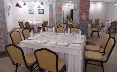 Основной зал