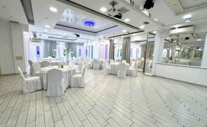 Зеркальный зал