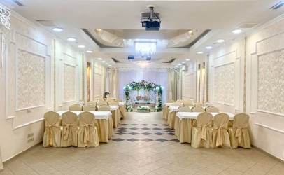 Светлый зал