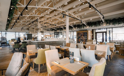 Основной зал