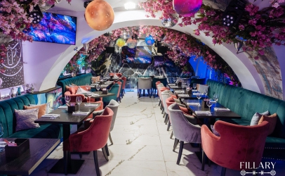 Основной зал