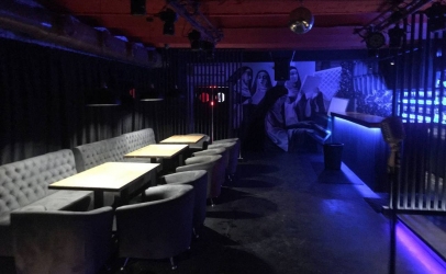 Караоке зал