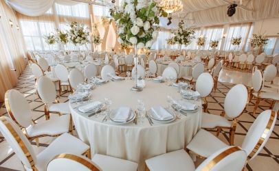 Банкет Холл