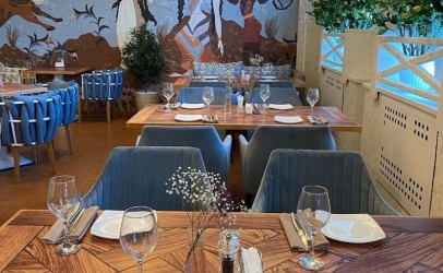 Основной зал