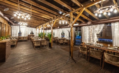 Основной зал