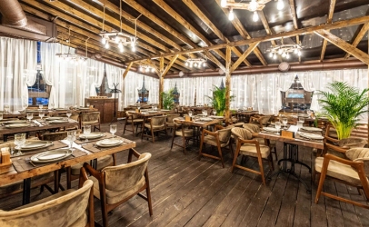 Основной зал