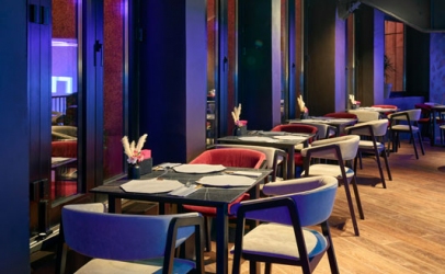 Основной зал