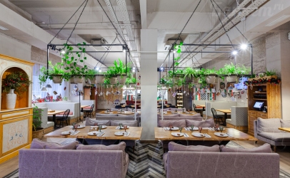 Основной зал