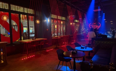 Основной зал