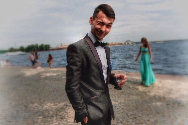 Дамир Муратов