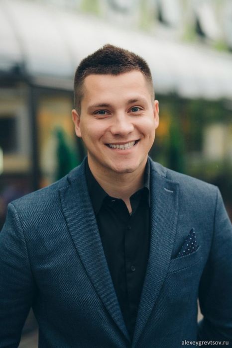 Антон Коваленко