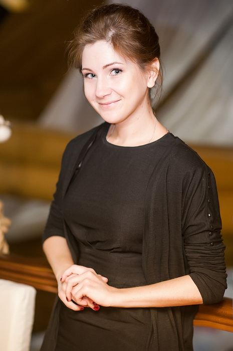 Анна Асанова