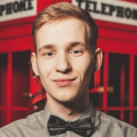 Макс Михайлов