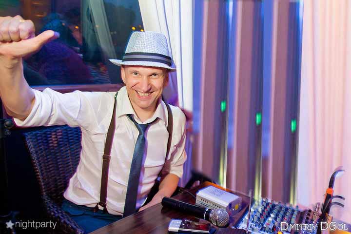 Виктор Ведущий