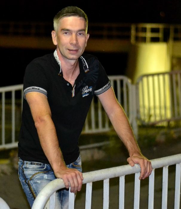 Станислав Лареньев