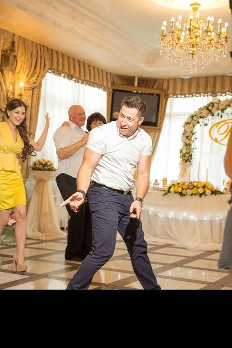 Артем Артемов