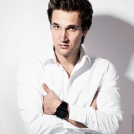 Андрей Волков