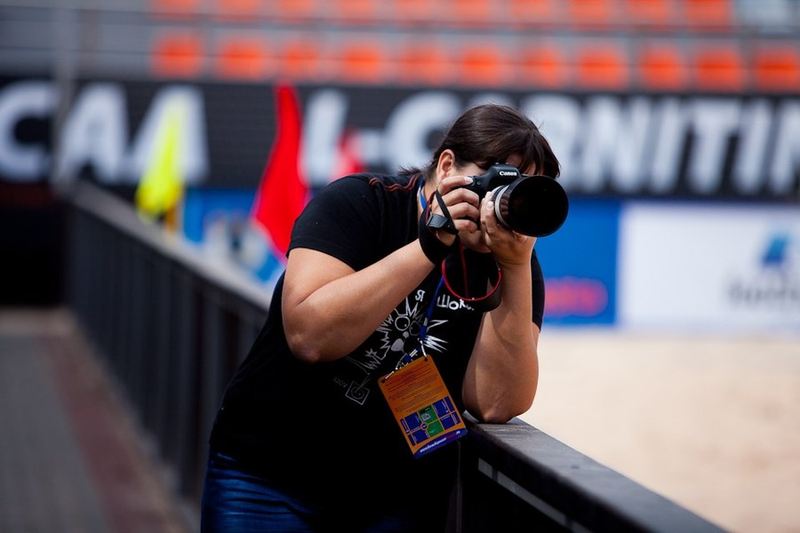 Фотограф портала «Live»