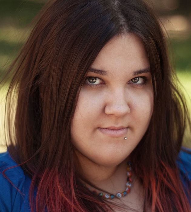 Аня Курганская