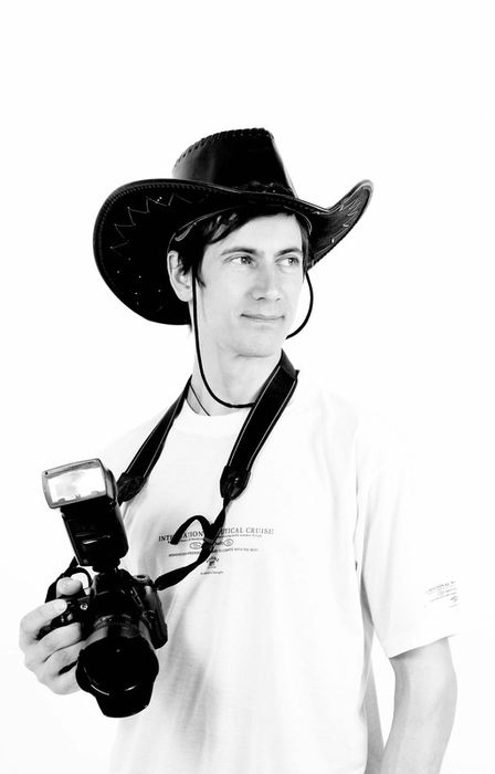 Владимир Леонов