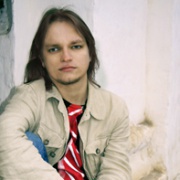 Денис Арахов