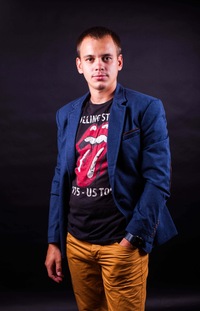 Александр Гладченко