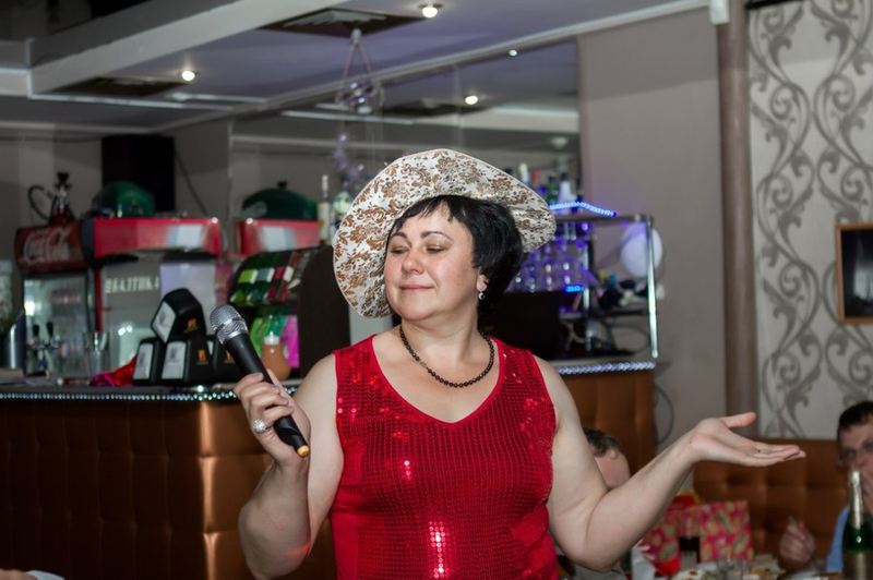 Лариса Ивановна Ведущая праздников