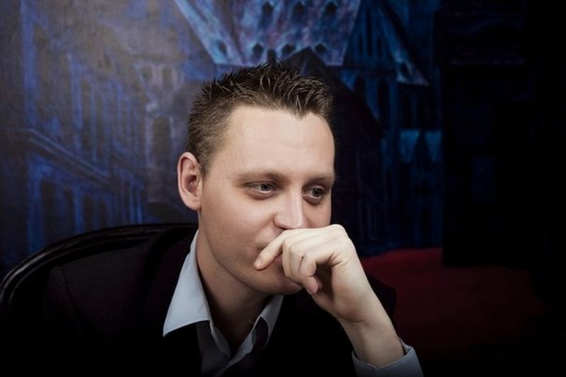 Роман Ведущий