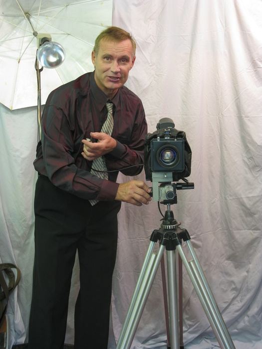 Леонид Ларин