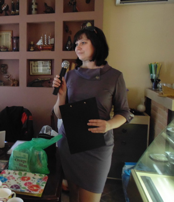 Алёна Воскресенская