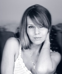 Иляна Попова