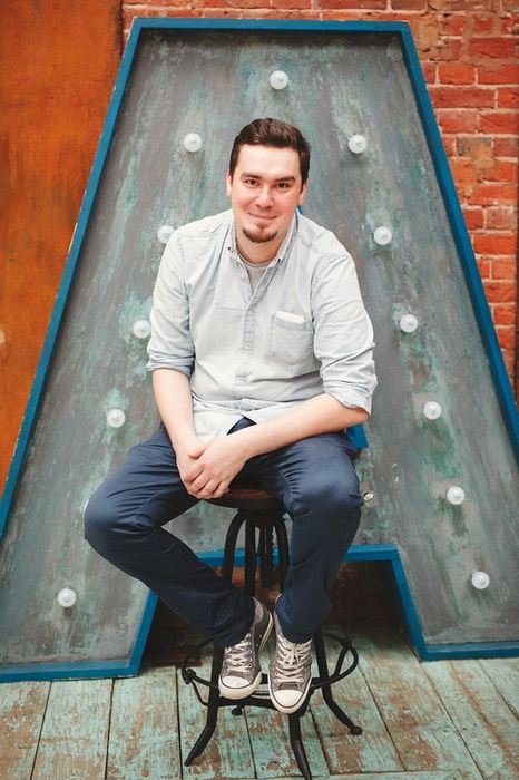 Александр Султанов