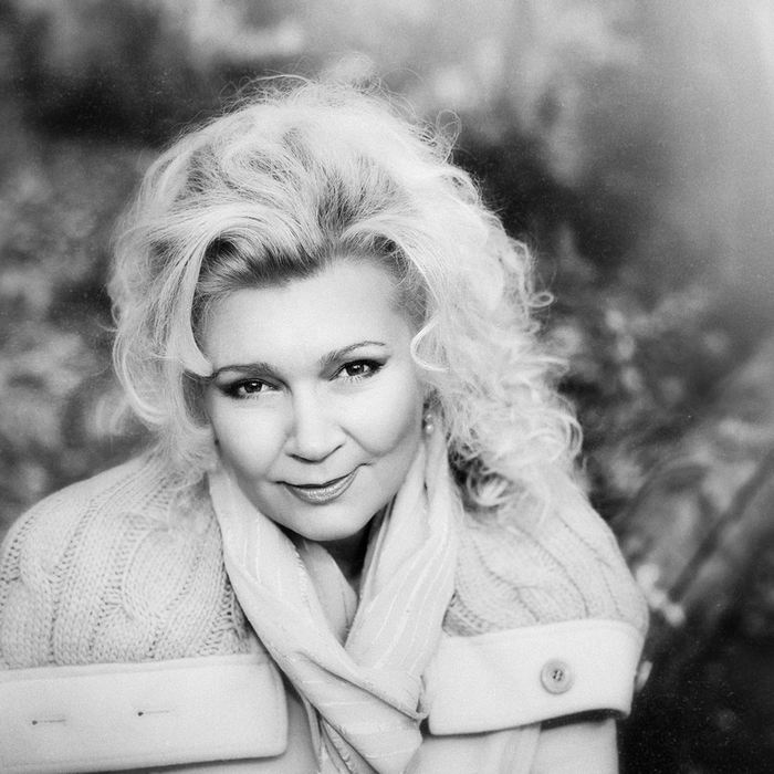 Юлия Петрова