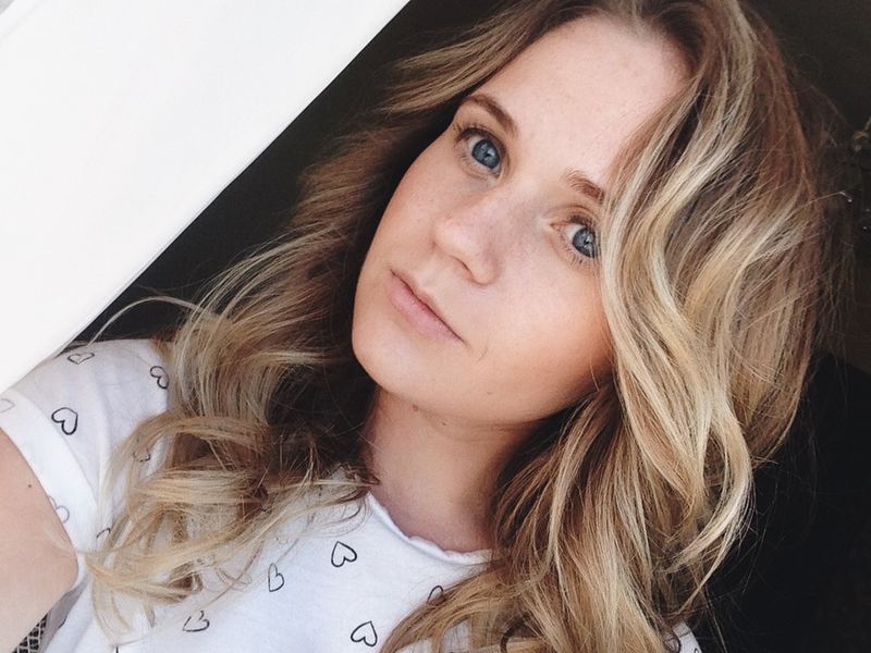 Елена Петрова