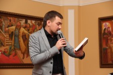 Валентин Стариков