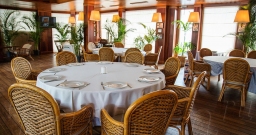 Салон Салон — интерьер зала