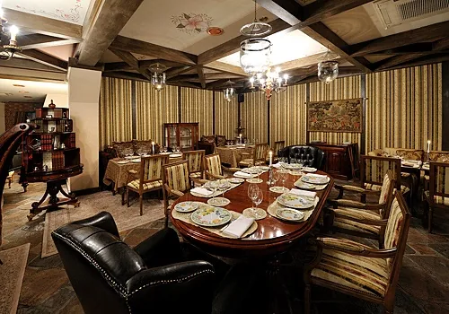 Ресторан Cheval Blanc — Ресторан Cheval Blanc
