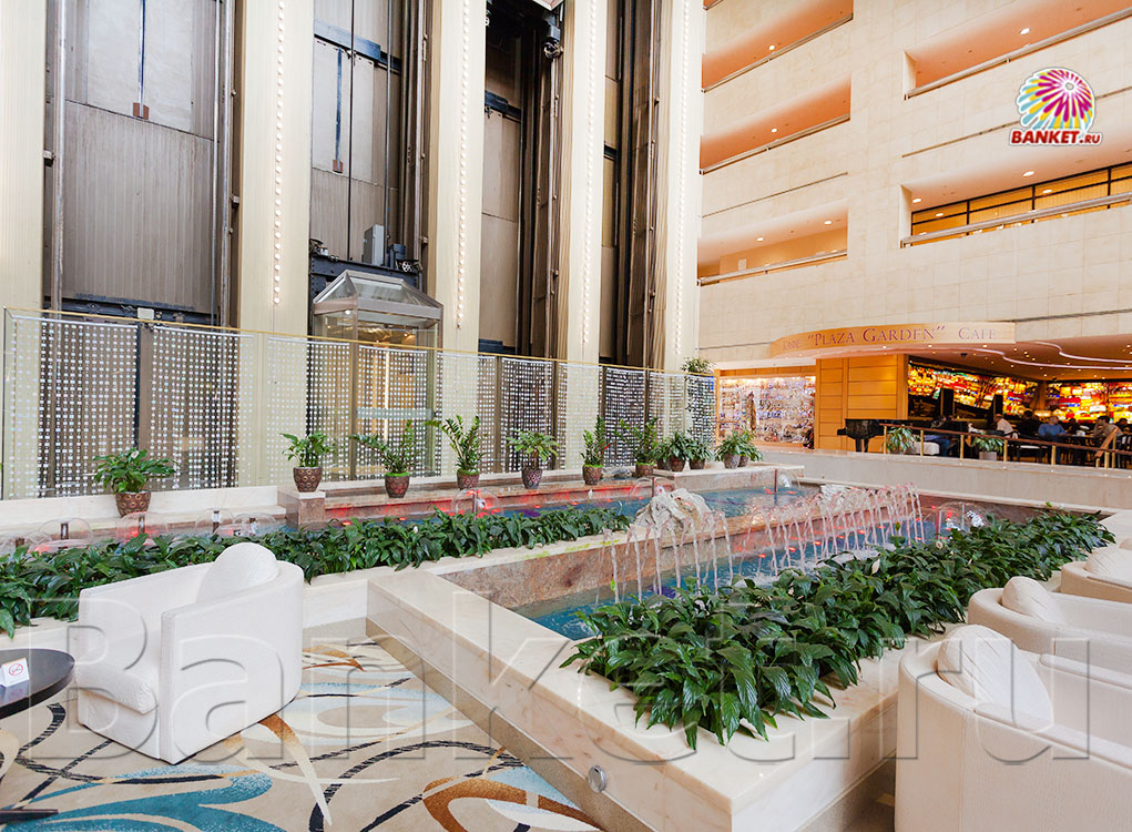 Атриум Crowne Plaza Moscow — фото 9