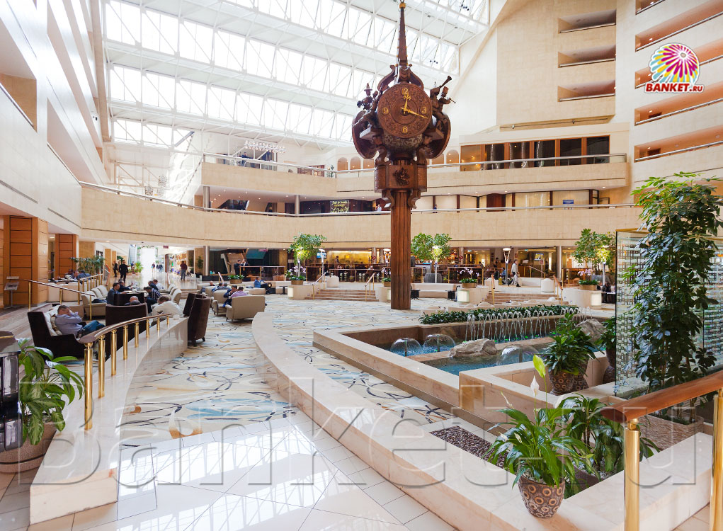 Атриум Crowne Plaza Moscow — фото 12